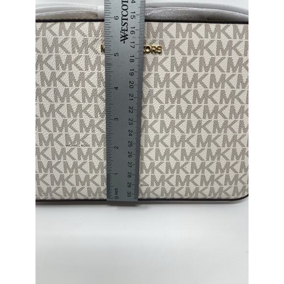 Michael Kors Jet Set Vanilla Large Logo Crossbody Bag NWT - Picture 4 of 8